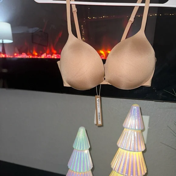 Skims Ultimate Push-up Plunge Bra brand new with tags size 34C in color Clay - Picture 6 of 9